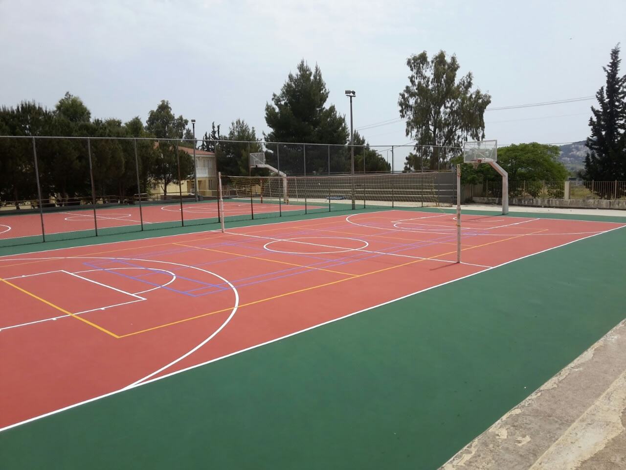 Ανακατασκευή αθλητικών εγκαταστάσεων σχολείων Δήμου Παλλήνης